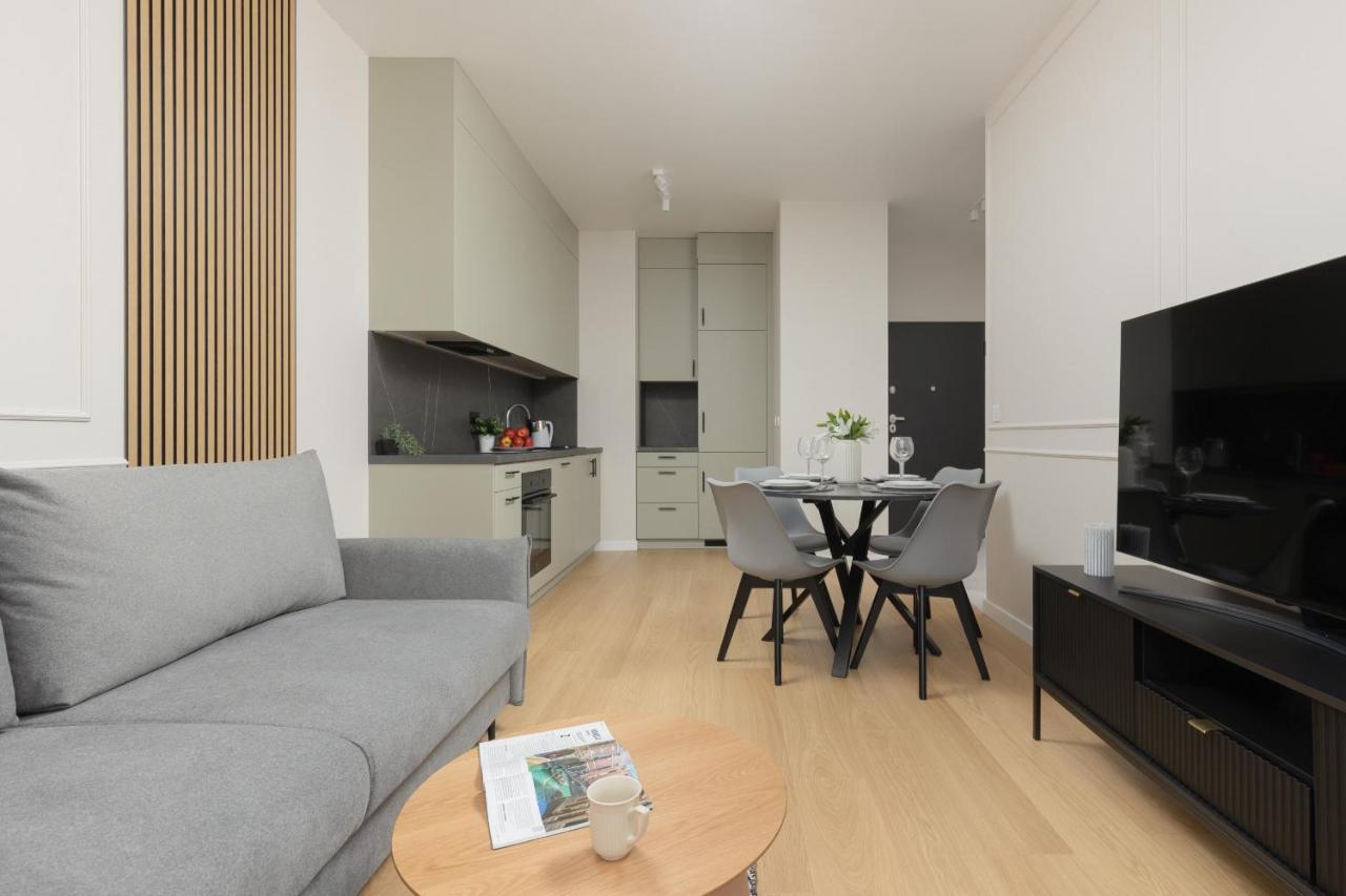 Wola Spacious Flat With Air Conditioning & Balcony By Noclegi Renters Warszawa Zewnętrze zdjęcie